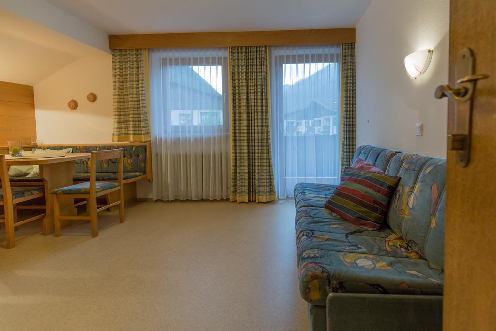 Pension Nigella Neustift im Stubaital Exterior foto